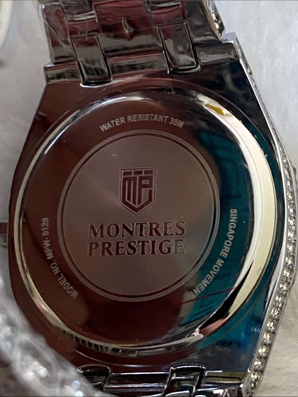 Silver NEW Men’s Invicta Montres Prestige 42mm Crystal Watch